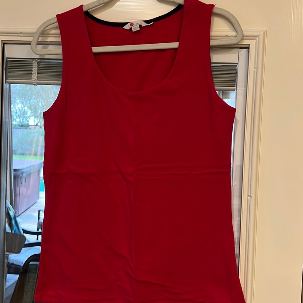 Sleeveless top